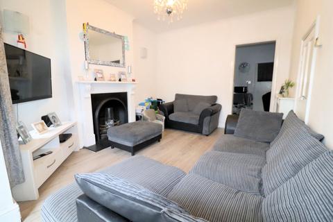 3 bedroom end of terrace house for sale, Elm Road, Slade Green, Kent, DA8