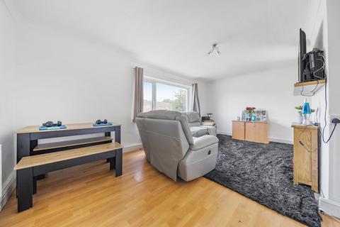 1 Curlew Crescent, Rochester, ME2 2RF