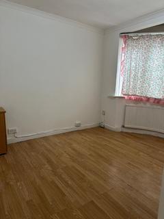 4 bedroom detached house to rent, Harrow HA2