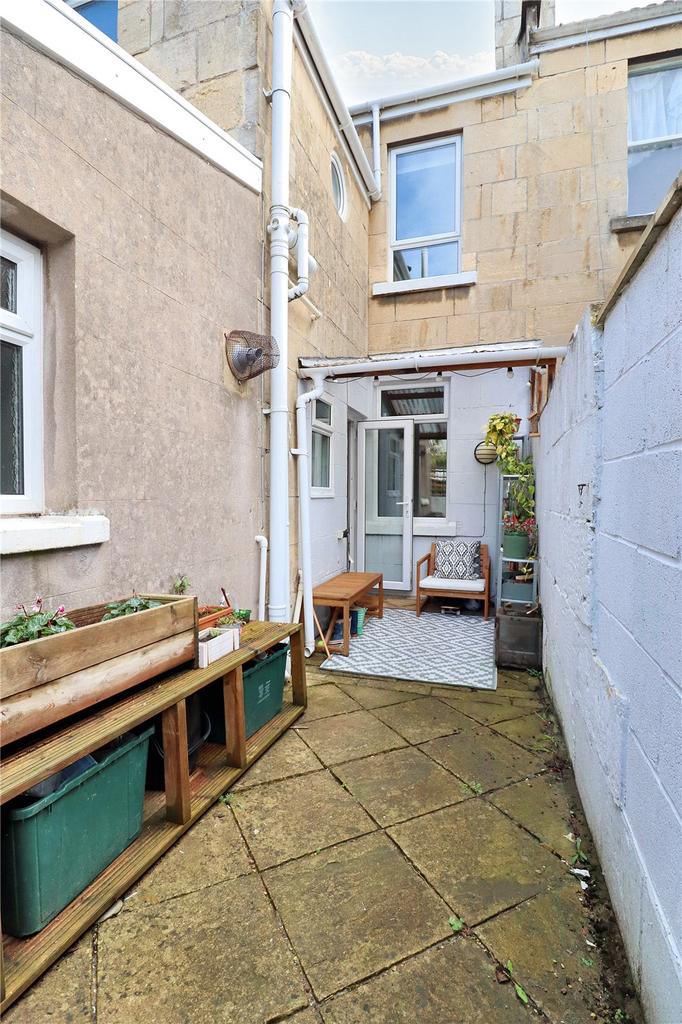 Picture No. 04