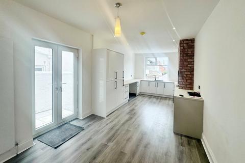 39 Beech Avenue, Blackpool, FY3 9BB