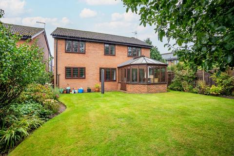 4 bedroom detached house for sale, Holborn Close, Hertfordshire AL4