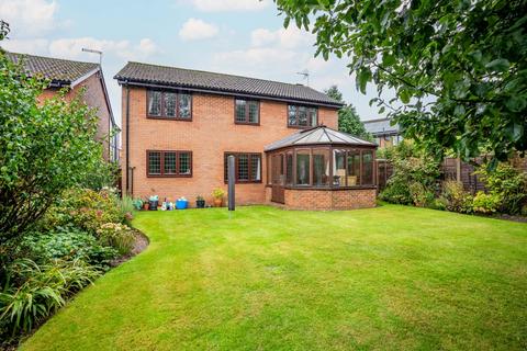 5 Holborn Close, St Albans, AL4 9YG