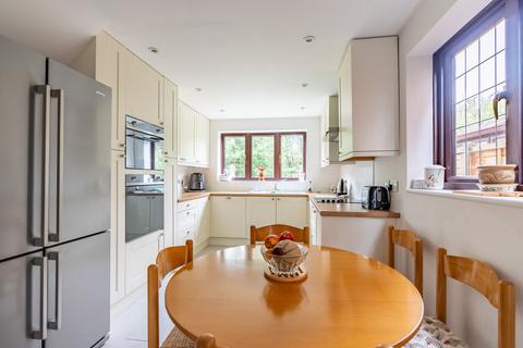 5 Holborn Close, St Albans, AL4 9YG