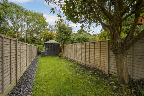 44 Aboyne Drive, London, SW20 0AL