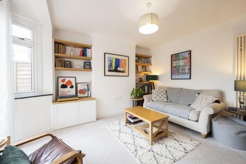 44 Aboyne Drive, London, SW20 0AL