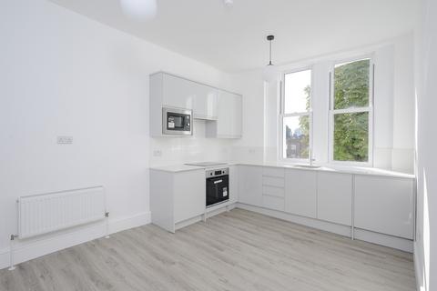 1 bedroom apartment for sale, Pelham Road, London SW19