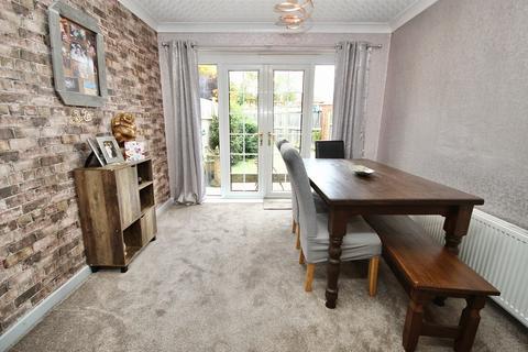 4 bedroom semi-detached house for sale, Priory Close, North Yorkshire TS14