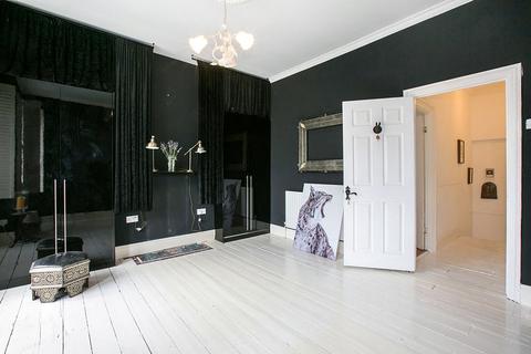 79 Abbey Wood Road, London, SE2 9DZ
