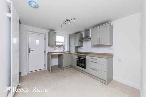 2 bedroom terraced house for sale, Green Street, Cheshire SK10