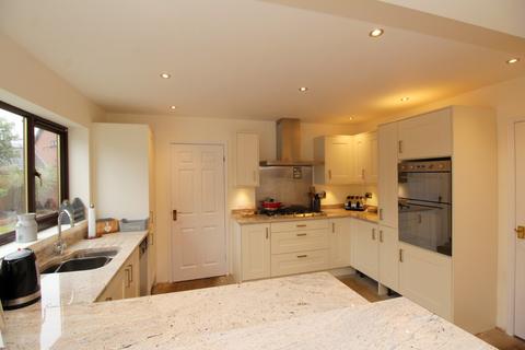 7 Fern Way, Rhyl, LL18 4GA