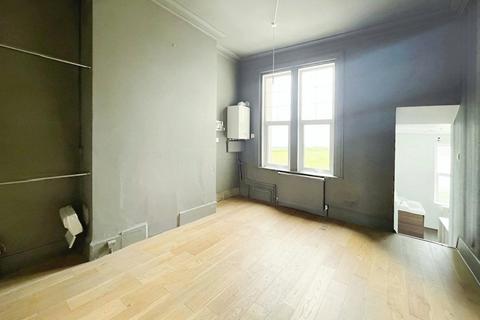 1 bedroom terraced house for sale, Grosvenor Gardens, East Sussex TN38