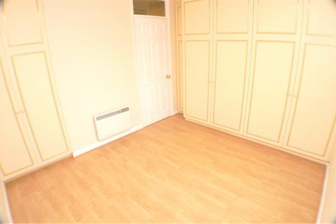 1 bedroom flat for sale, Peter James Court, Staffordshire ST16