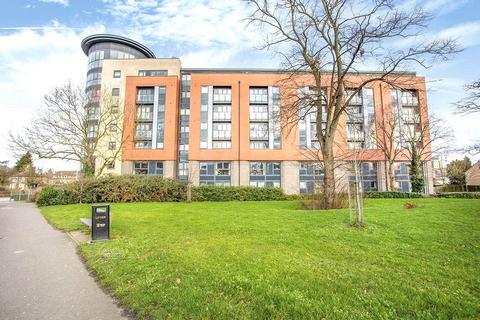 1 bedroom flat for sale, St. Albans Road, Watford WD17