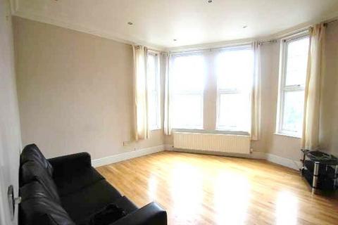 2 bedroom flat to rent, London, E5