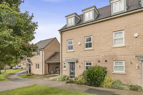 4 bedroom semi-detached house for sale, Bourneys Manor Close, Willingham CB24