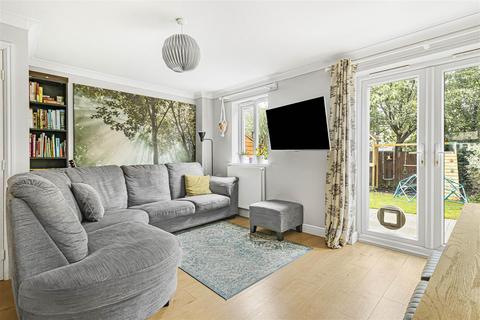 50 Bourneys Manor Close, Willingham, Cambridge, CB24 5GX