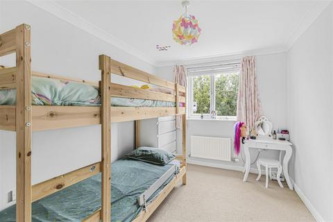 50 Bourneys Manor Close, Willingham, Cambridge, CB24 5GX