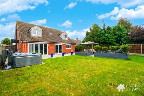 4 bedroom detached house for sale, Bradfield, Manningtree