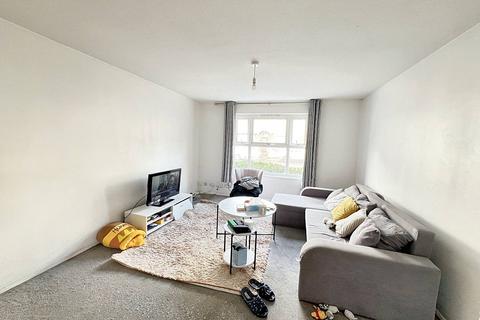 2 bedroom flat to rent, Courthill Road, London SE13