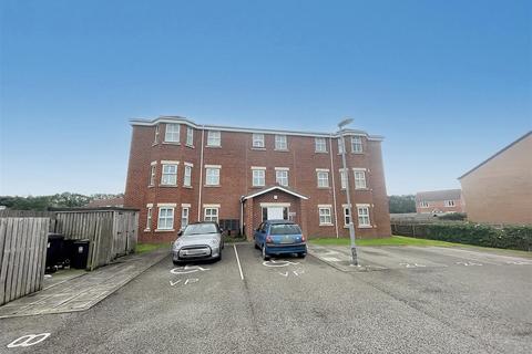 1 bedroom flat for sale, Throstlenest Avenue, Darlington