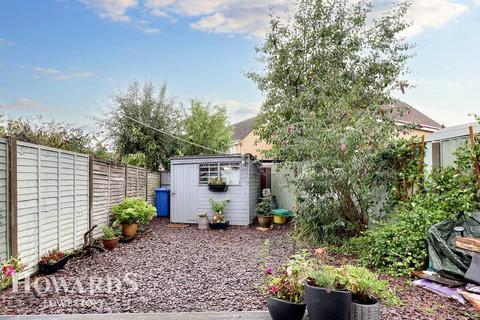 34 Anchor Way, Carlton Colville, Lowestoft, NR33 8GR