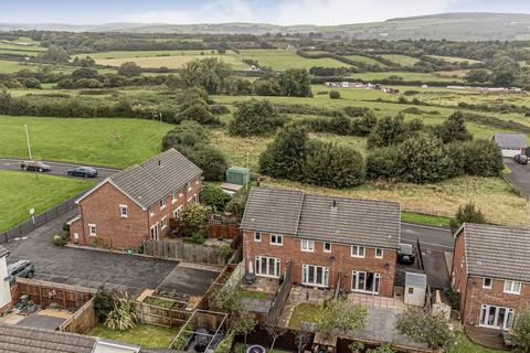 61 Bryn Celyn, Llanharry, Pontyclun, CF72 9ZG