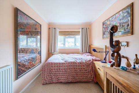 151 Alexander Drive, Cirencester, GL7 1UQ