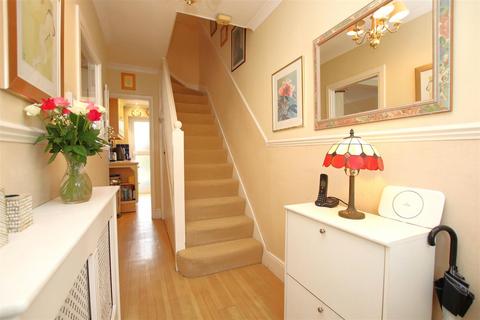 66 Mayfair Road, Dartford, DA1 5AQ