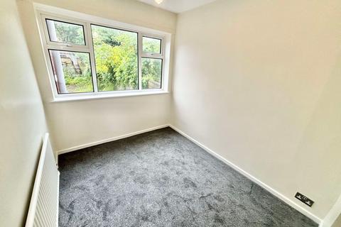 21 Beechwood Grove, Bispham, Blackpool, FY2 0DZ