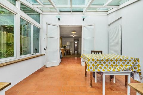 63 Childebert Road, London, SW17 8EY