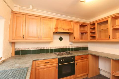 2 bedroom house to rent, Woodhall Road, Calverley, Pudsey, West Yorkshire, LS28