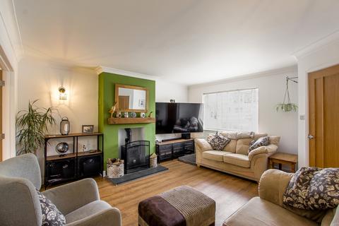 16 Broadacres, East Coker, Yeovil, BA22 9LW