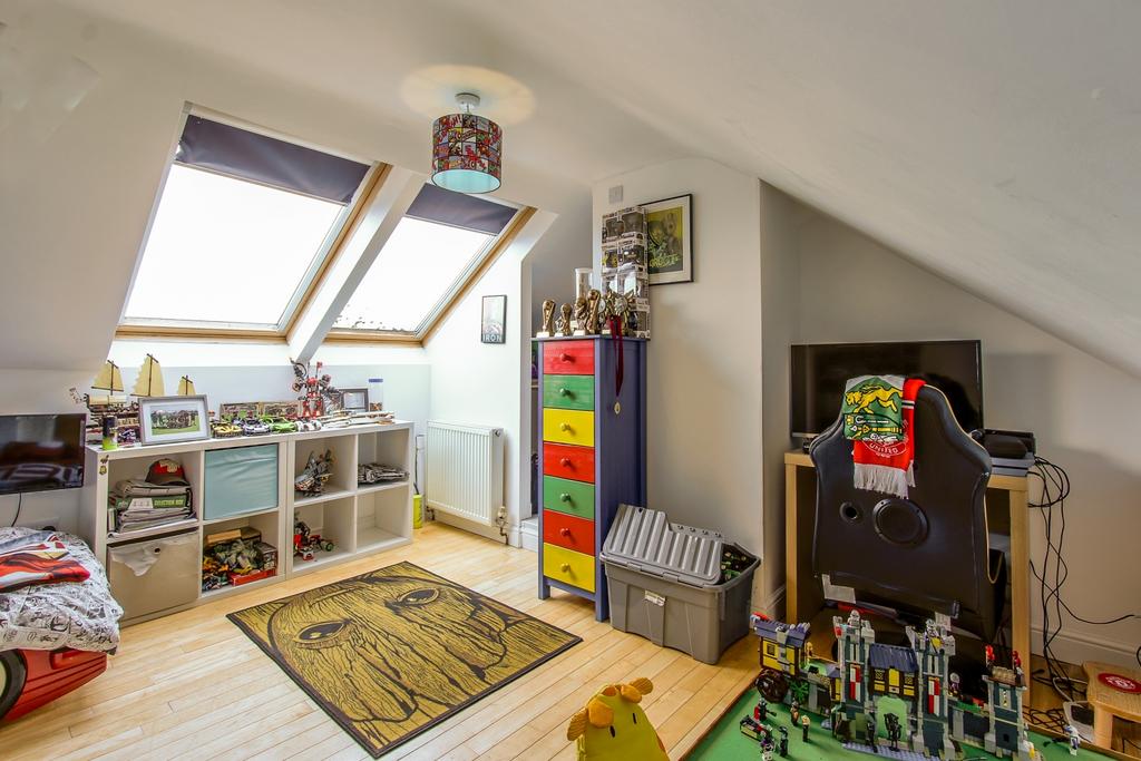 Bedroom 4b
