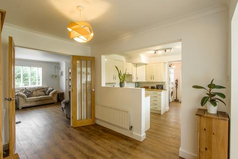 16 Broadacres, East Coker, Yeovil, BA22 9LW