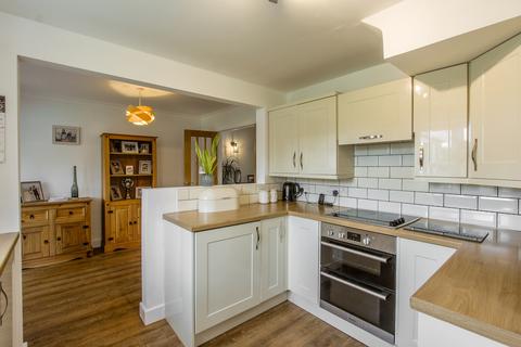 16 Broadacres, East Coker, Yeovil, BA22 9LW