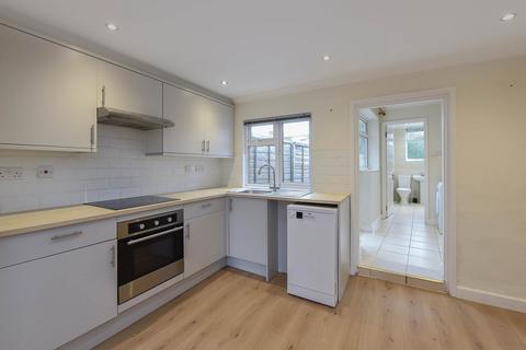 2 bedroom end of terrace house for sale, King Street, Tring