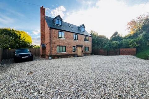 5 bedroom detached house to rent, Bear Hill,  Kingsclere,  RG20