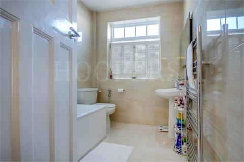 4 bedroom semi-detached house for sale, Gladstone Park Gardens, London, NW2