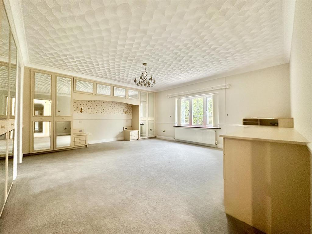 Bedroom1.jpg