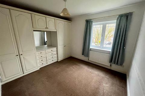 2 bedroom apartment to rent, Shelbourne Mews, Macclesfield