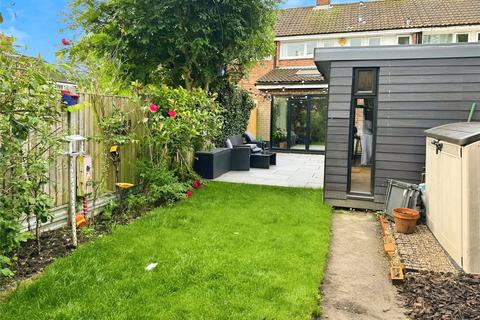2 bedroom terraced house for sale, Cooks Spinney, Harlow, Essex, CM20