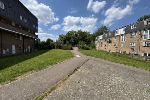 22 Mercers, Harlow, CM19 5PN