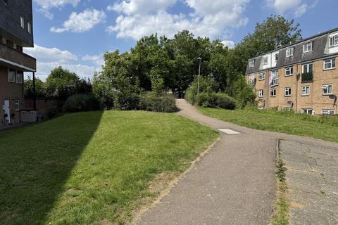 22 Mercers, Harlow, CM19 5PN