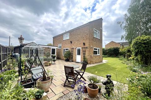 4 bedroom detached house for sale, Thurstans, Harlow, Essex, CM19