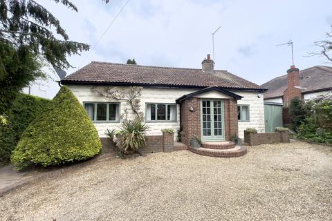 4 bedroom bungalow for sale, Priory Avenue, Old Harlow, Essex, CM17