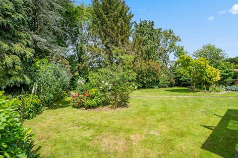3 Perryfield, Matching Green, Harlow, CM17 0PY