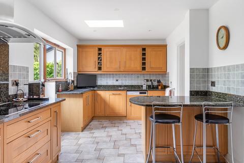 3 Perryfield, Matching Green, Harlow, CM17 0PY
