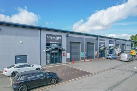 Warehouse to rent, Units 13 & 14 Winchester Trade Park, Winchester, SO23 7FA