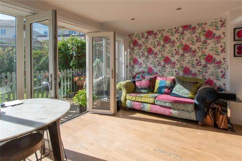 3 bedroom end of terrace house for sale, Mowbray Close, Epping, Essex, CM16